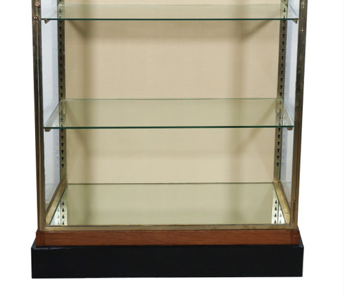 Vetrina in ottone, inizio XX secolo