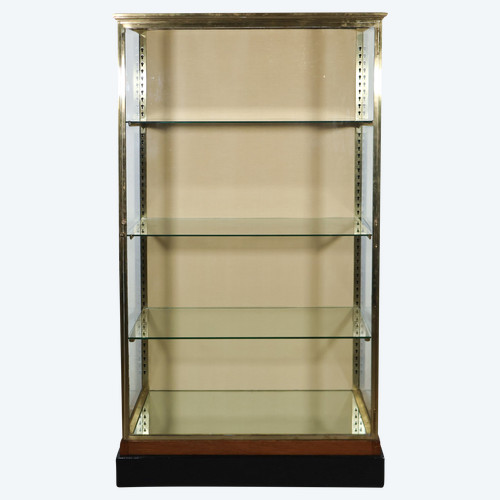Vetrina in ottone, inizio XX secolo