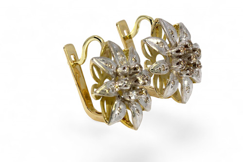 Orecchini con diamanti