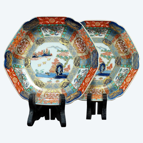 Japan, 1950s, Pair Of Hexagonal Porcelain Cups Decorated With Pagodas.