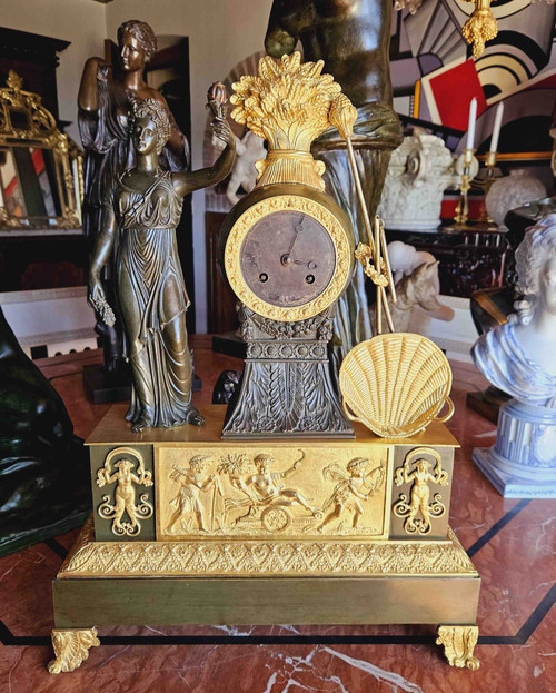 Empire Cérès à La Moisson Gilt & Antique Bronze Clock 50 cm high