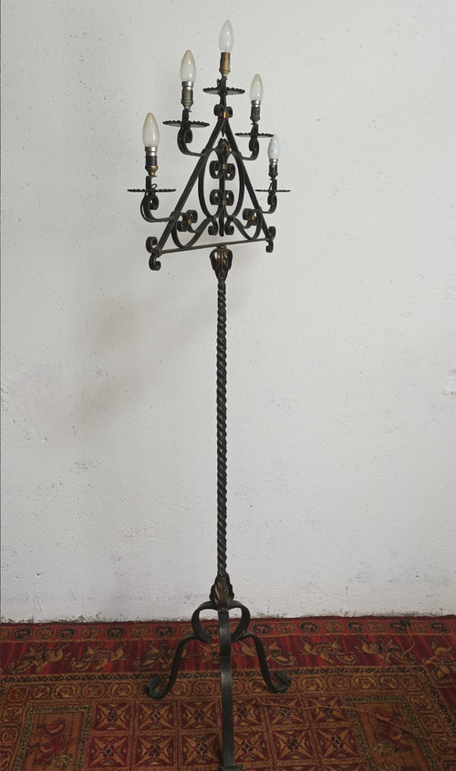 Lampada da terra in ferro battuto con 5 bracci 1940