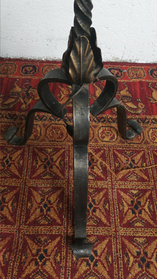 Lampada da terra in ferro battuto con 5 bracci 1940