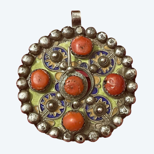 FIBEL, Anhänger, BENI YENNI, GRANDE KABYLIE, ALGERIEN. Ethnischer Schmuck . Berber Schmuck.