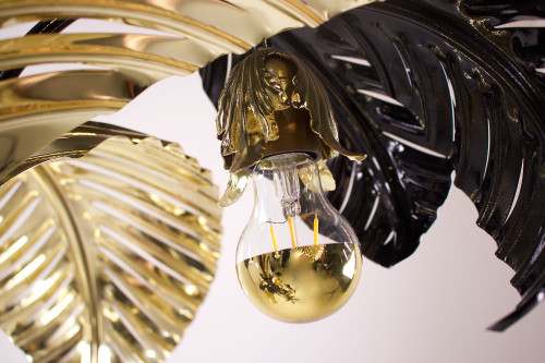 Grande lampada da terra XXL a forma di palma in nero e oro, Hans Kögl.