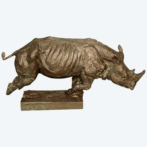 Nashorn in Bronze, Unterschrift und Stempel des Gründers