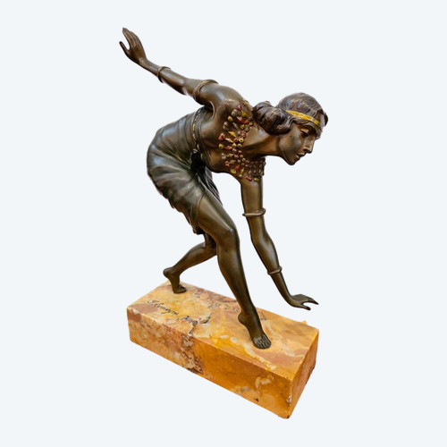 Art Deco Bronze „Orientänzerin“