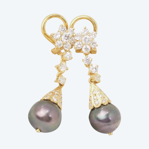 Boucles d'oreilles en or jaune, Diamants et perles de Tahiti 