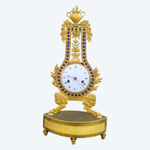 Pendule En Bronze Doré Et émaillé, Fin XVIIIème/ Début XIXème Siècle