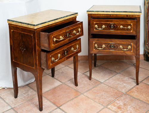 Paire De Chevet Napolitaines Anciennes Louis XIV En Bois Précieux. Epoque 18ème Siècle