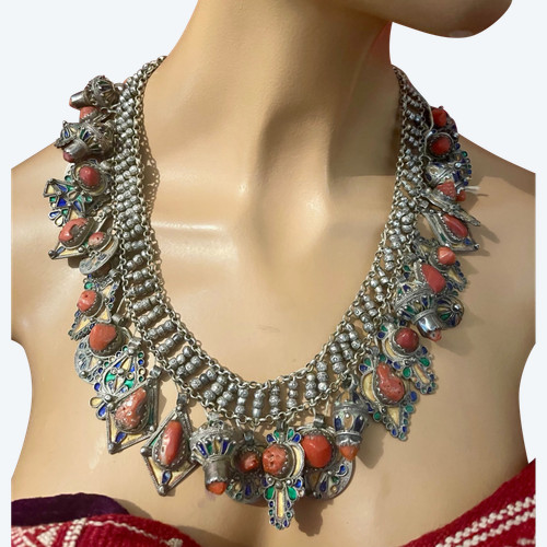 COLLANA CABILIA DEI BENI YENI, Algeria, grande Cabilia circa 1935. Gioielli etici. Gioielli berberi 
