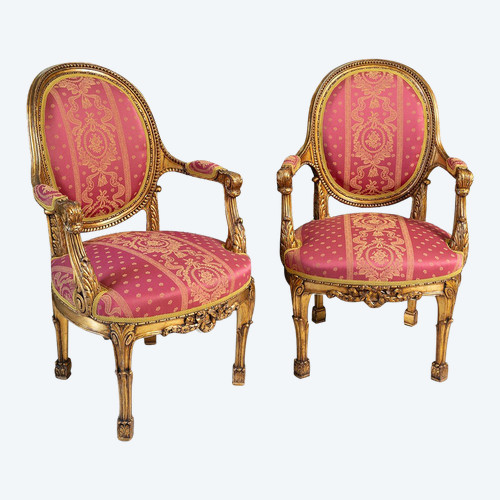 Coppia Di Poltrone Napoleone III In Legno Dorato E Intagliato. Francia del XIX secolo.