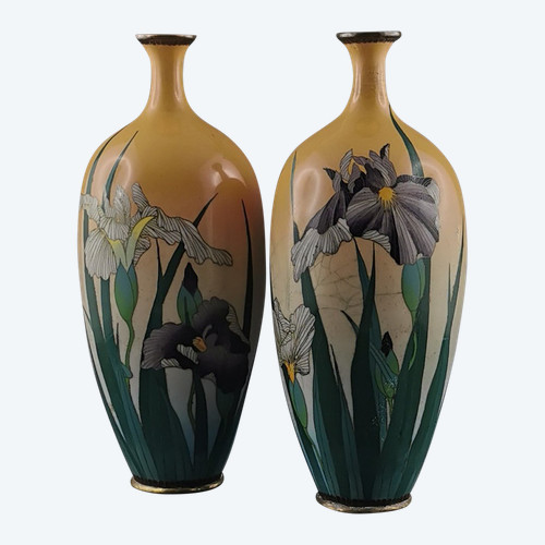 pair of small cloisonné vases, Japan