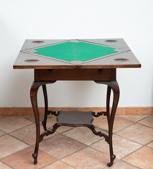 Table De Jeu Ancienne Angleterre Du 19ème Siècle.