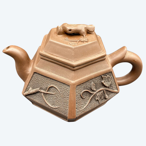 TERRACOTTA TEAPOT