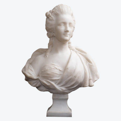 Antique Marble Sculpture Representing Marie-Antoinette. France, End of the 18th Century.