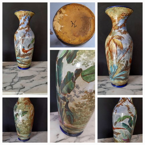 Toul-Bellevue exceptional earthenware vase with full decor, height 36 cm
