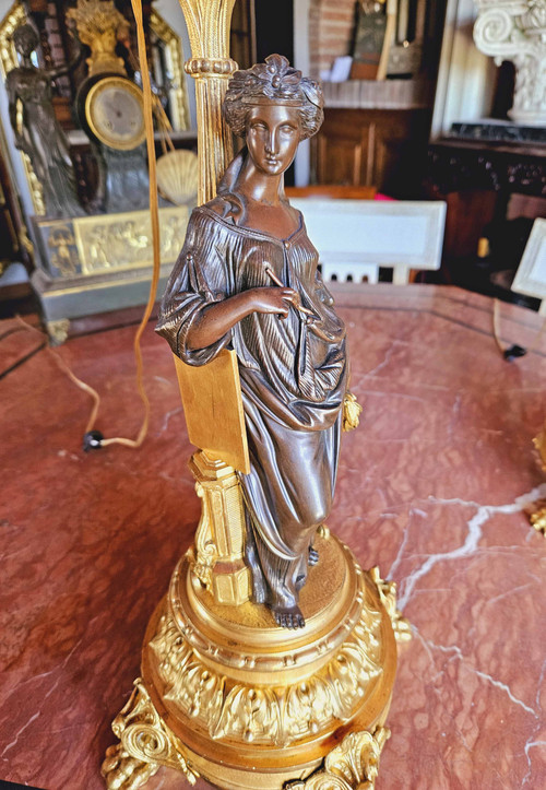 Henri Picard Pair of Lamps "aux Vestales" Gilt and Patinated Bronze Signed