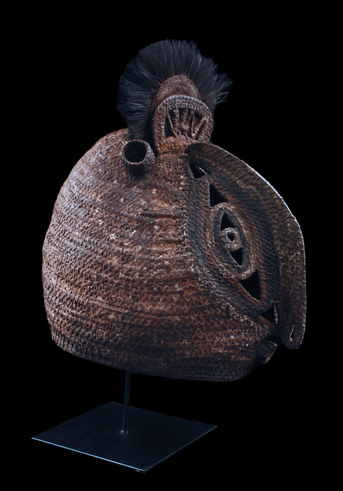 Masque baba Tagwa, vannerie, masque heaume, art tribal, art océanien, Papouasie Nouvelle Guinée