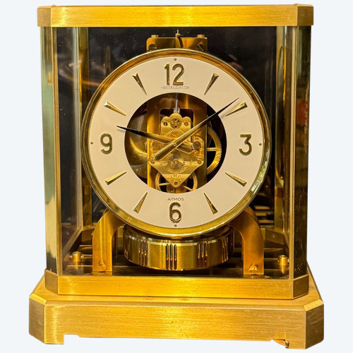 JAEGER-LECOULTRE ATMOS Uhr aus vergoldetem Messing 