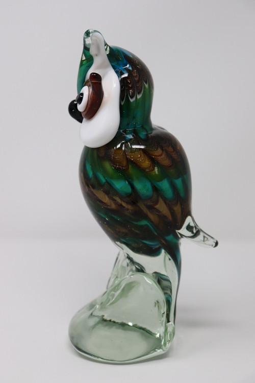 Eulenskulptur aus Muranoglas