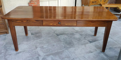 Alter großer Bauernhaus-Esstisch aus Pitchpine-Holz