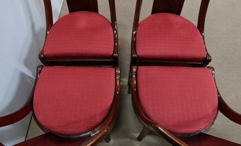  Suite di quattro Sedie a Gondola in Mogano, Periodo di Restauro - Prima parte del XIX secolo
