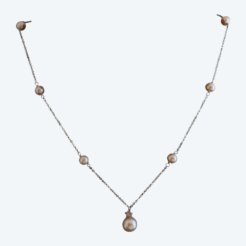 Perlen- und Diamanthalskette, 18 Karat Weißgold.
