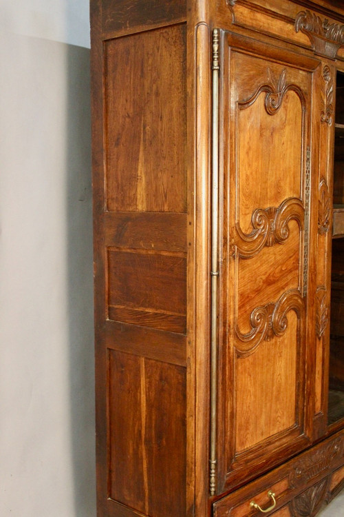 Armadio nuziale del XIX secolo