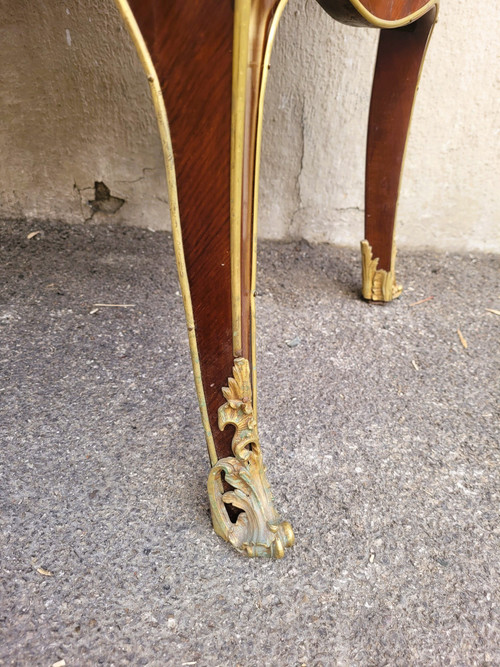 Vetrina curva in intarsio e bronzo, Napoleone III, XIX secolo