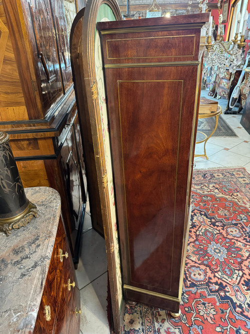 LIBRARY - LOUIS XVI STYLE DISPLAY CABINET