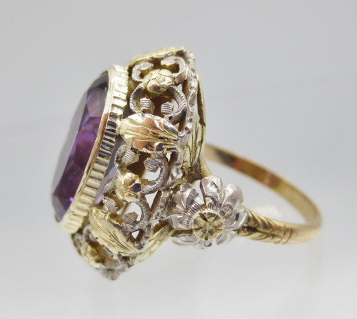 Ring, Gold und Amethyst.