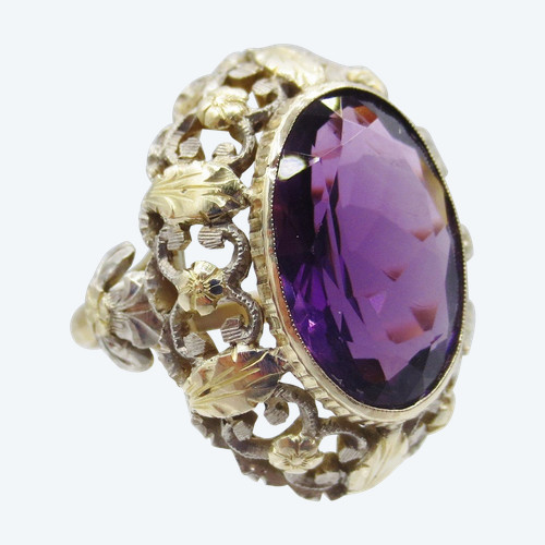 Ring, Gold und Amethyst.