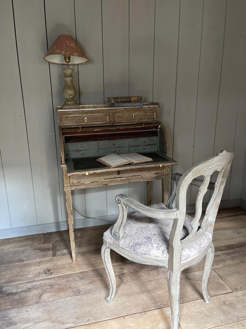 Bureau à cylindre Louis XVI datant du 18e siècle très belle patine 