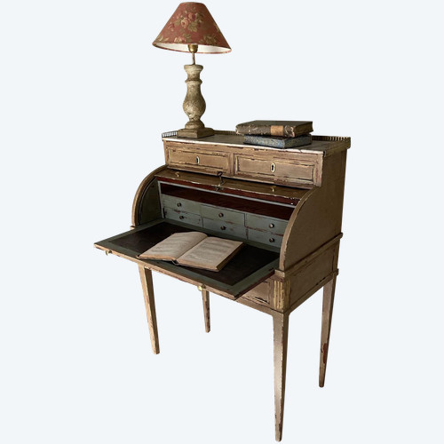 Bureau à cylindre Louis XVI datant du 18e siècle très belle patine 
