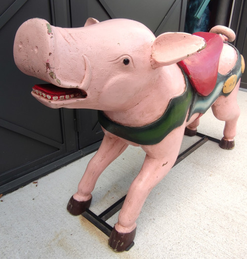 Ancien Sujet De Manège Cochon.  En bois sculpté polychrome  Art forain