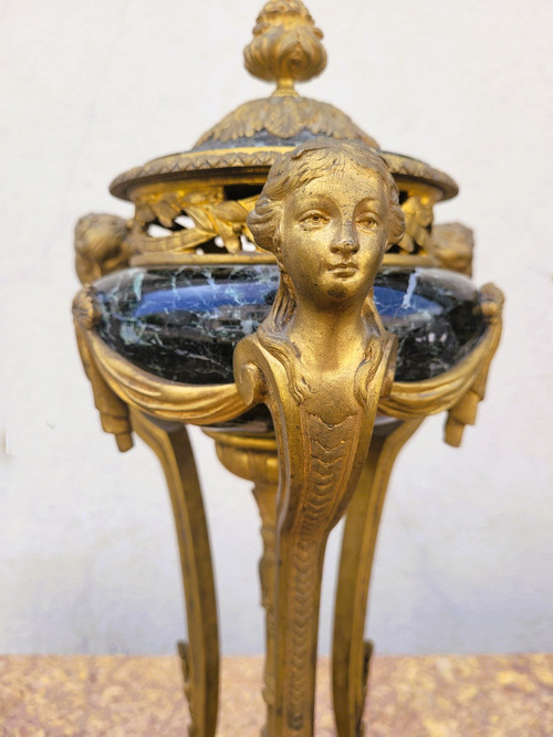 Coppia di cassette in marmo e bronzo, XIX secolo
