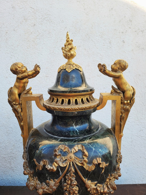 Coppia di grandi cassette in bronzo e marmo, Napoleone III, XIX secolo