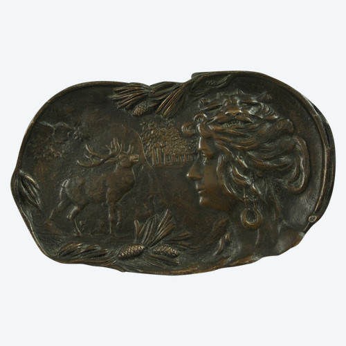 Vide poche aus Bronze mit brauner Patina 'Diane chasseesse et cerf' um 1900 Jugendstil