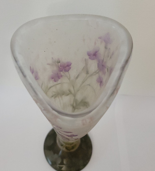 Vase DAUM émaillé à décor de cardamines des près et Lierre vers 1910