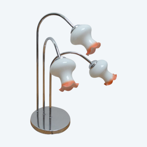Lampada a tre bracci in cromo e opalina del 1970 circa