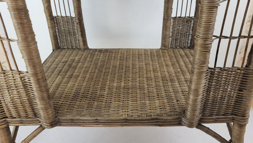 Credenza in vimini e rattan del 1900 circa.