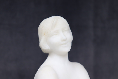 Sculpture Art Déco en Marbre Blanc, 1920s