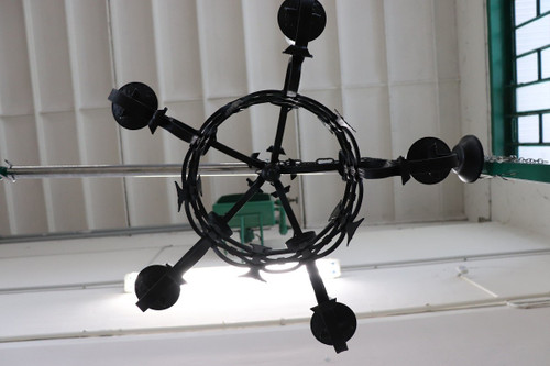 lampadario in ferro nero anni '40