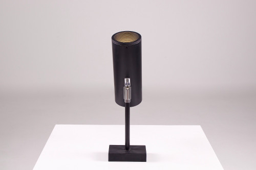 Modernistische, verstellbare Spot-Wandleuchte.