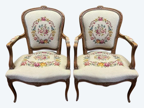 Pair of Louis XV armchairs in tapestry