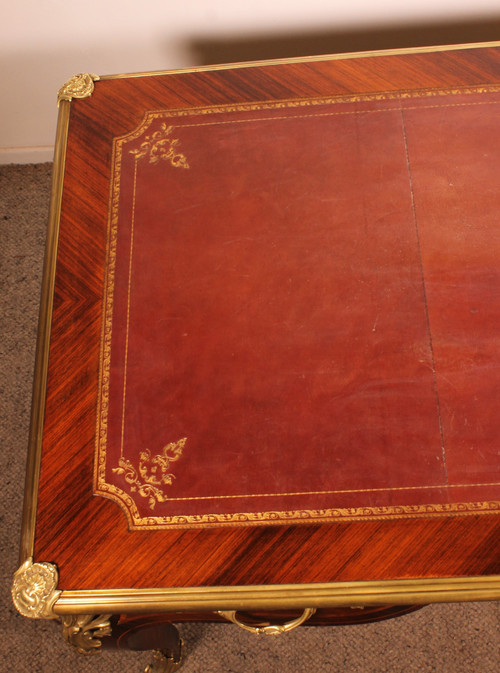 Bureau Plat De Style Louis XV En Bois De Rose