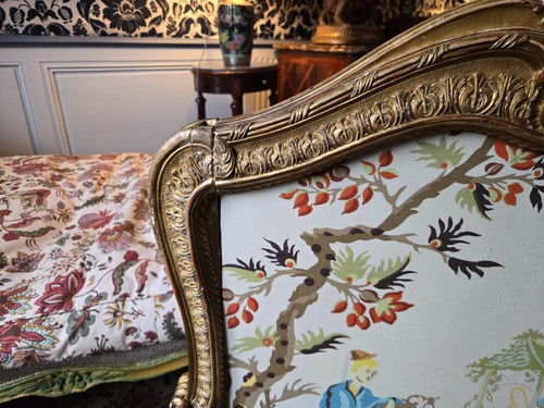 Gilded wood mantel screen from the Second Empire period