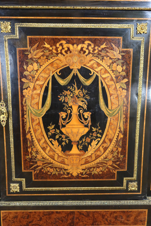 Buffet d'appui en marqueterie XIXème siècle