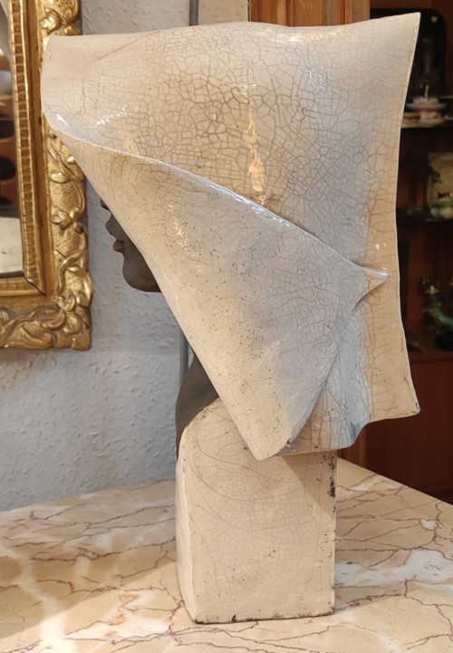 Large female bust in cracked ceramic religious/good sister Signed Stenne.